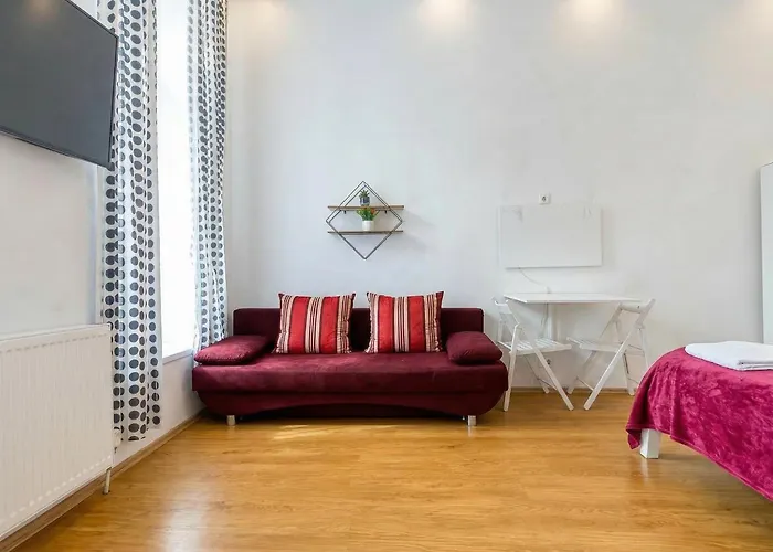 Apartment Affordable 6 Minutes From Lugner Sleeps 3